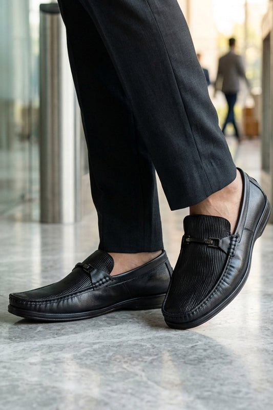 Caliber Executive Textured Loafer Leather Shoe