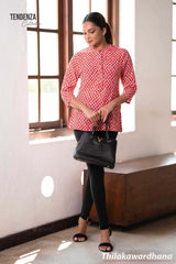 Tendenza Chinese Collar Printed Top