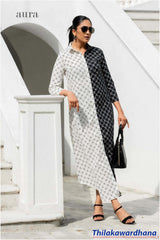 Aura Monochrome Charm Printed Maxi Dress