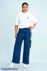 Mid Waist Contrast Detailed Cargo Jean