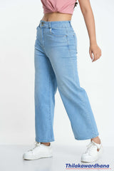 Light Washed Straight Cut Jean