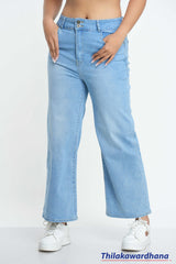 Light Washed Straight Cut Jean