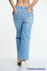 Light Washed Straight Cut Jean