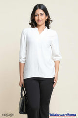 Engage V Neck 3/4 Sleeve Top