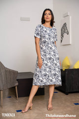 Tendenza Asymmetrical Hemline Midi Dress