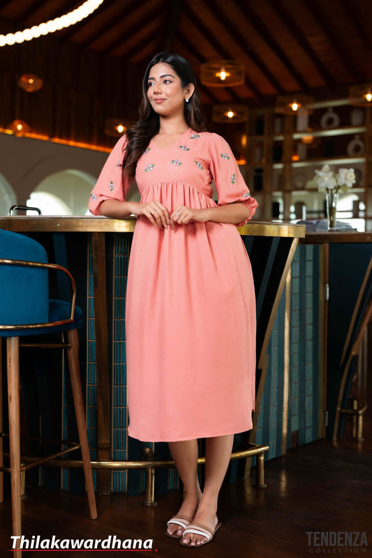 Tendenza Pastel Pink Boho Embroidery Midi Dress