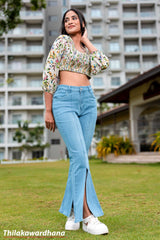 Light Washed Slit Detailed Bell Bottom Jean