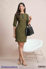 Tendenza Notch Neck 3/4 Sleeve Dress