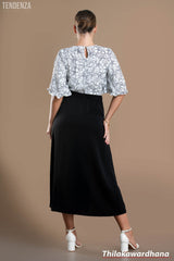 Tendenza Side Buttoned A Line Skirt