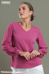 Tendenza V Neck Detailed WW Top