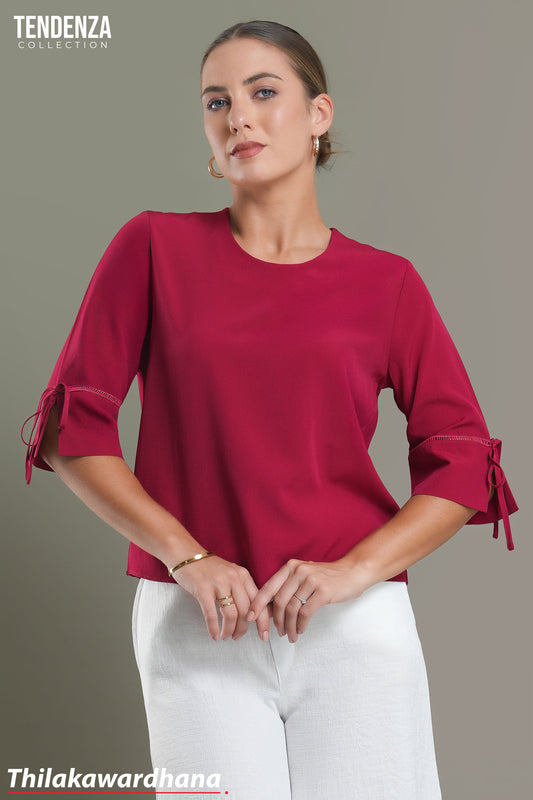 Tendenza Lace Detailed Long Sleeve Top