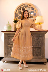 Tendenza Embroidered Puff Sleeve Midi Dress