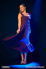 Tendenza Smocked Lace Detailed Elegant Midi Dress