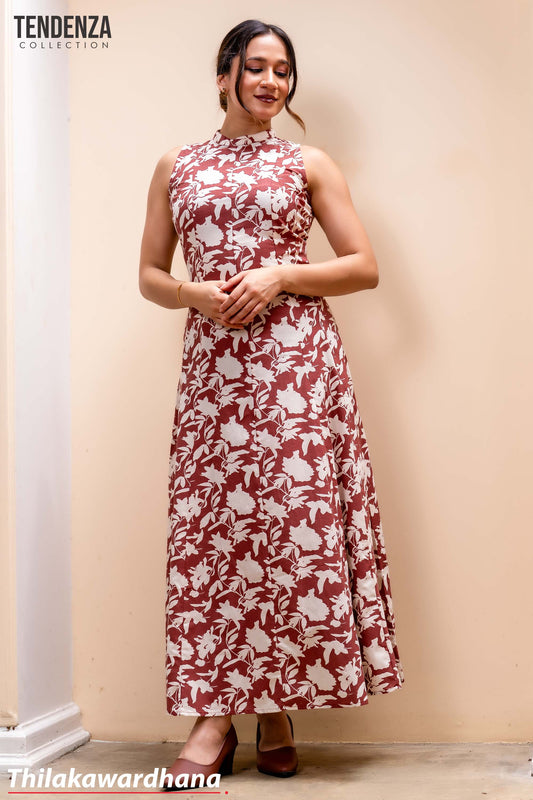 Tendenza Sleeveless High Neck Linen Maxi Dress