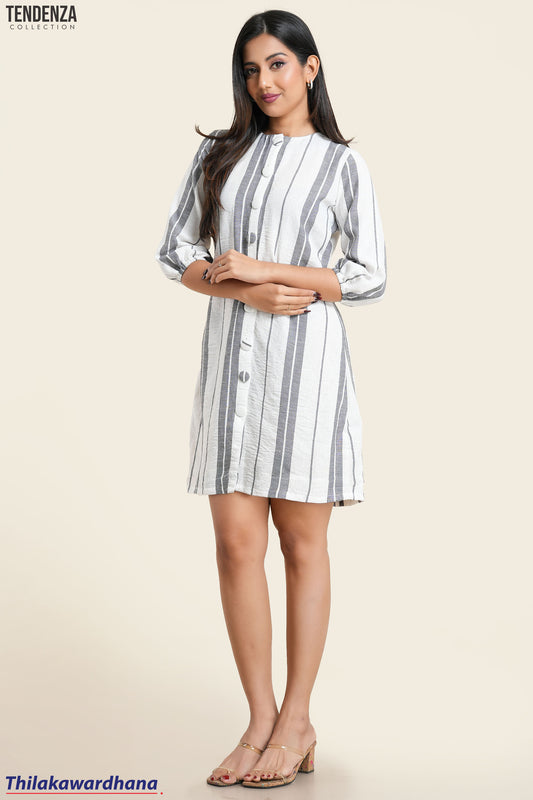 Tendenza Bishop Sleeve Button Down Shift Dress