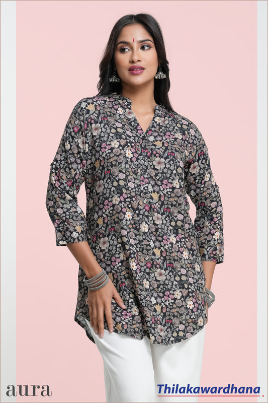 Aura Printed Kurtha Top
