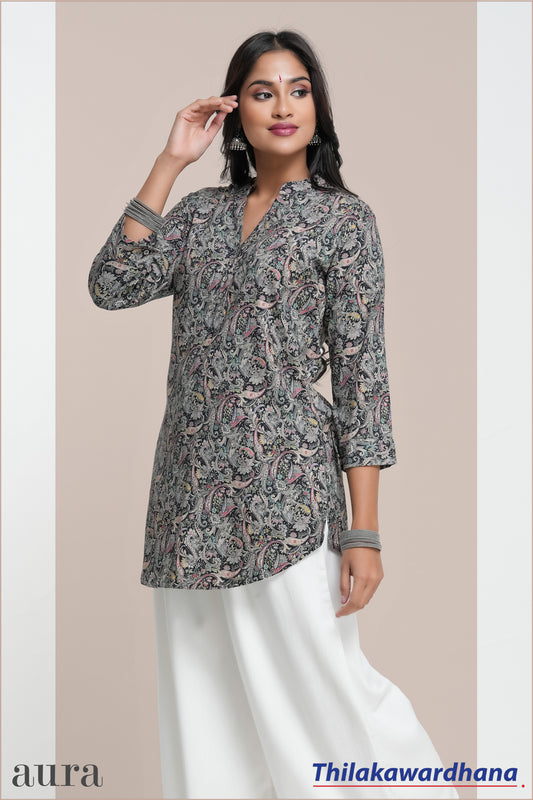 Aura Printed Kurtha Top