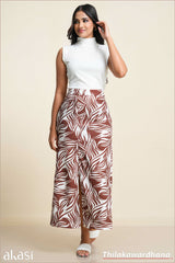 Akasi Slit Detailed Printed Cutlawn Skirt