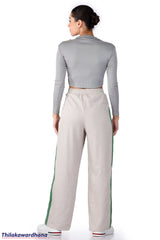 Linear Edge Wide Leg Pant