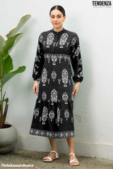 Tendenza Half Placket Long Sleeve Maxi Dress