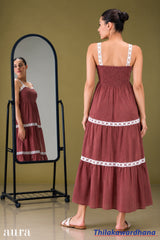 Aura Strappy Lace Detailed Midi Dress