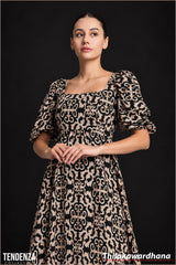 Tendenza Puff Sleeve Tiered Maxi Dress