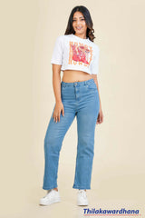 Light Washed Regular Fit Jean