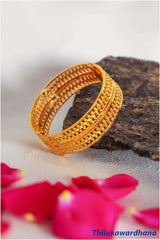 Women's Gold Color Bangle