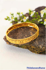 Women's Gold Color Bangles - 4Pcs Pack