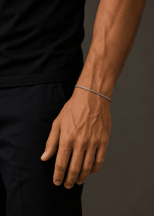Men's Elegant Silver Mesh Bracelet