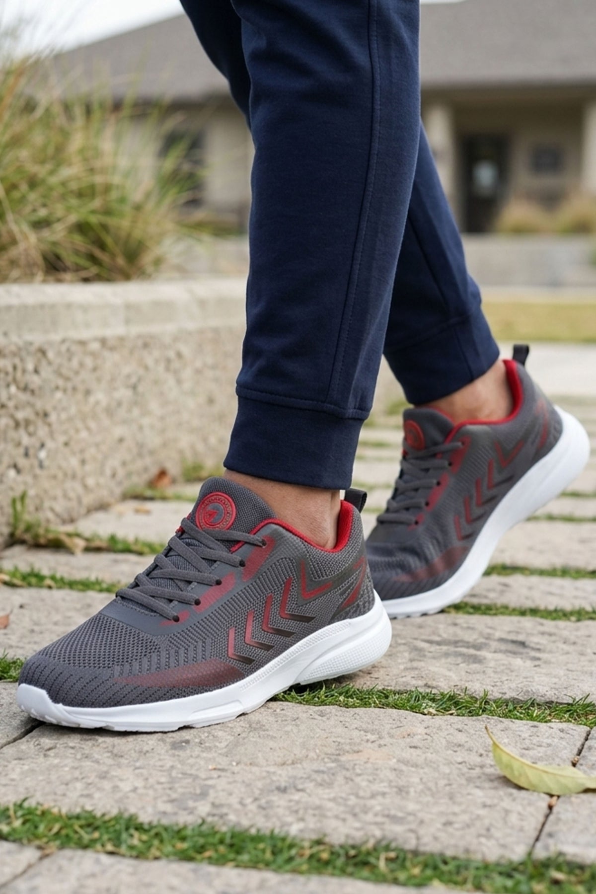 AeroFlex Lightweight Sneaker Shoe