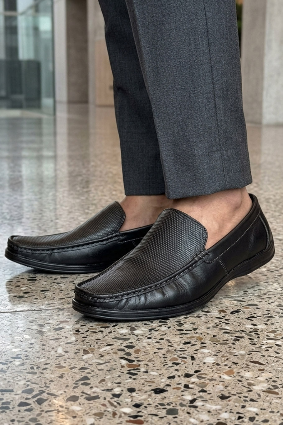 Caliber Executive Textured Loafer Leather Shoe