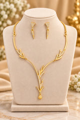 Women's Elegant Gold Necklace & Earrings Set