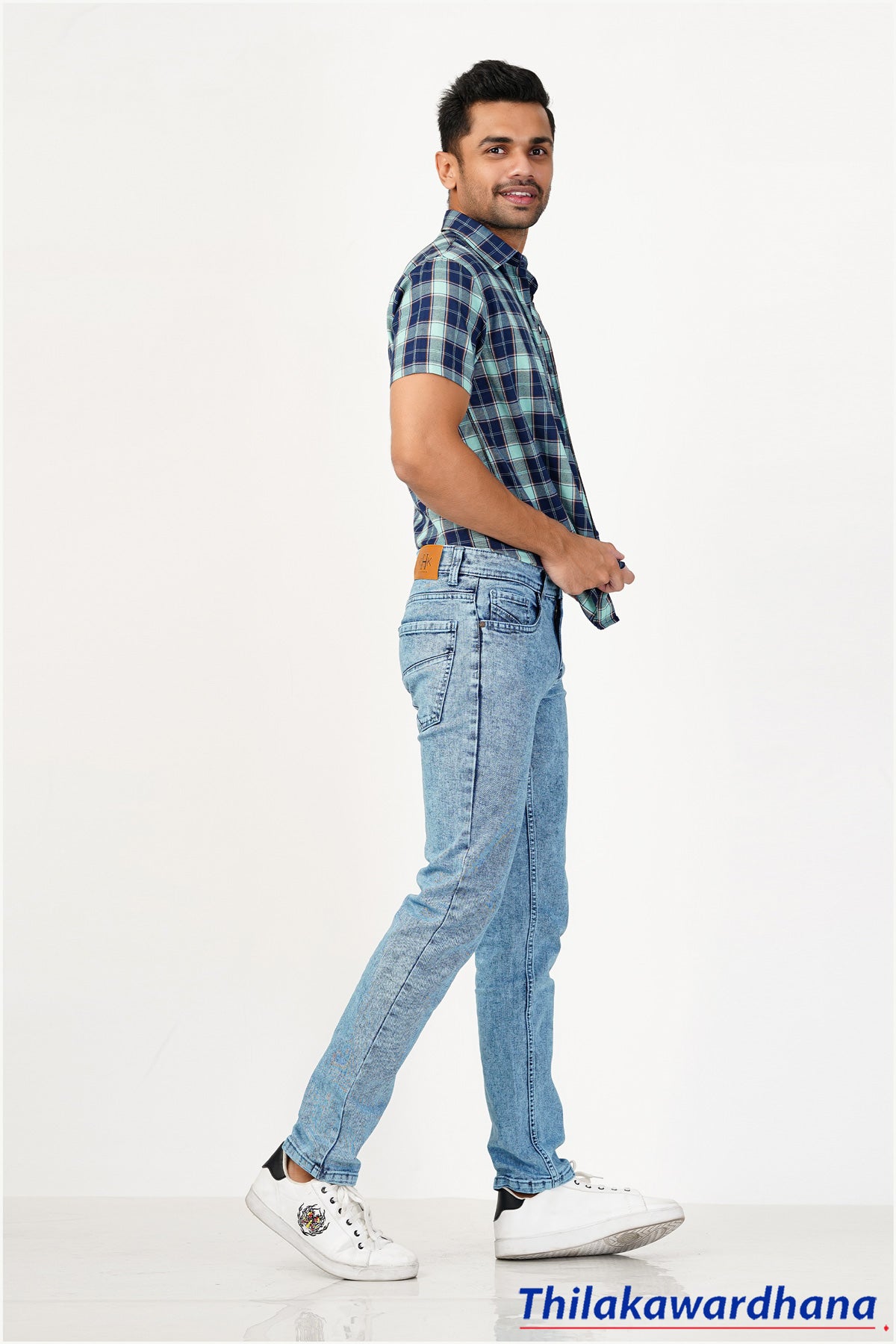 Men's Slim Fit Mid Washed Jean