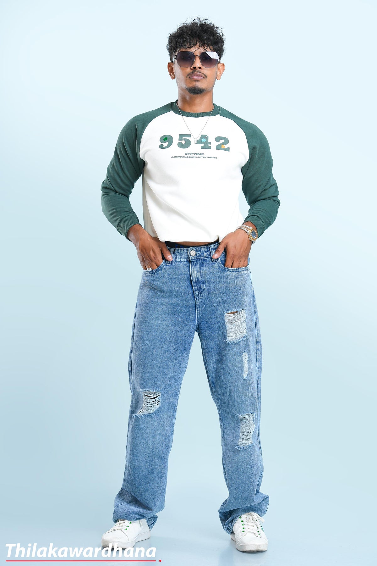 Men's Light Washed Ripped Regular Fit Jean