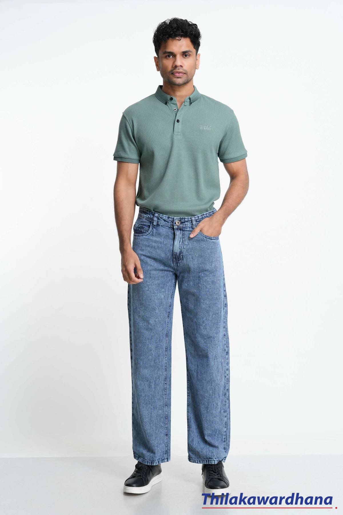 Men's Regular Fit Mid Washed Jean