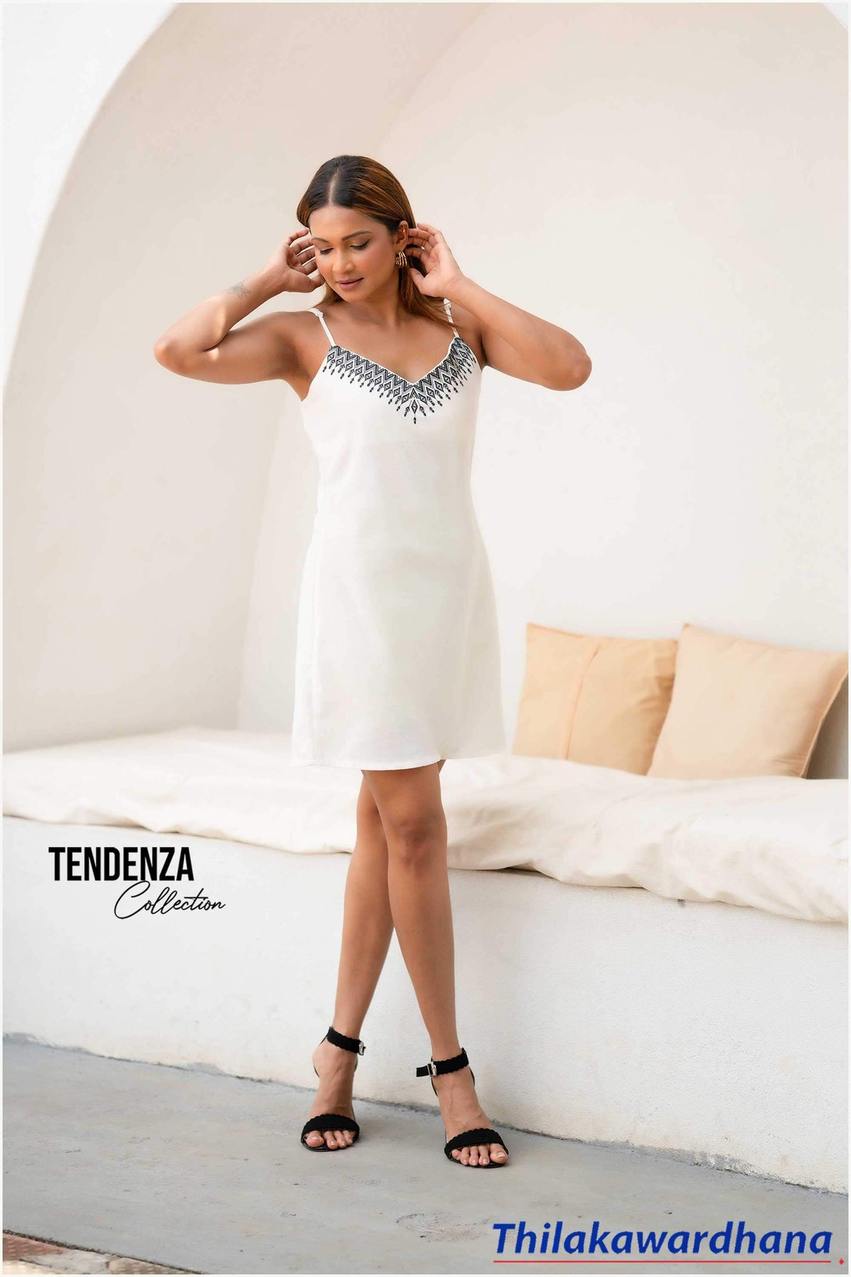 Tendenza Linen Embroidered Strap Dress