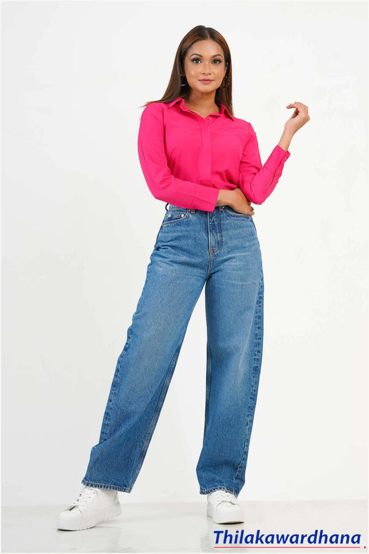 High Waist Relaxed Fit Mom Jean