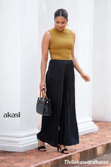 Akasi Straight Cut Pant