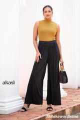 Akasi Straight Cut Pant