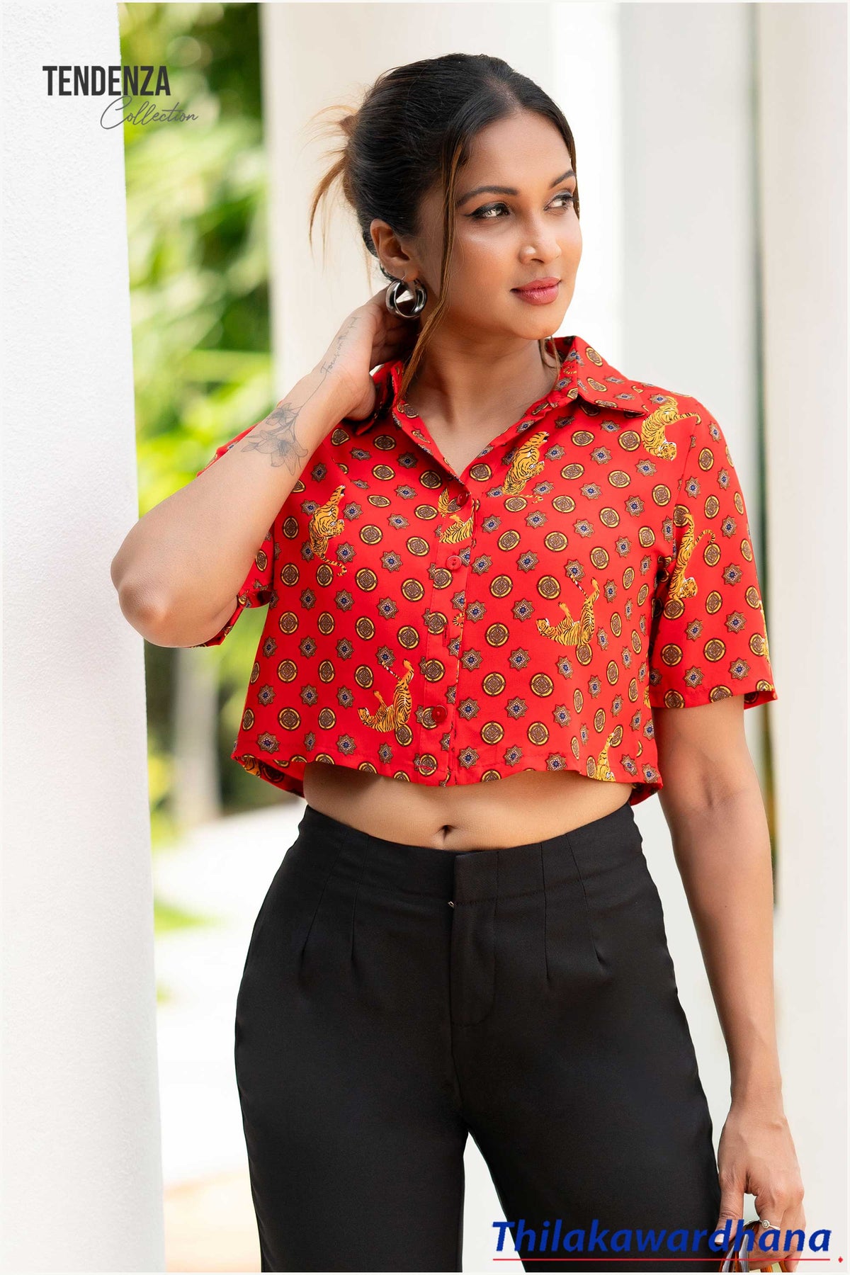 Tendenza Printed Cropped Shirt