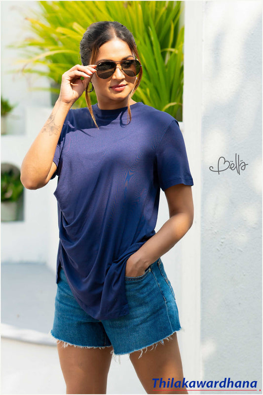 Tendenza Solid Ruched Asymmetrical Hem Tee