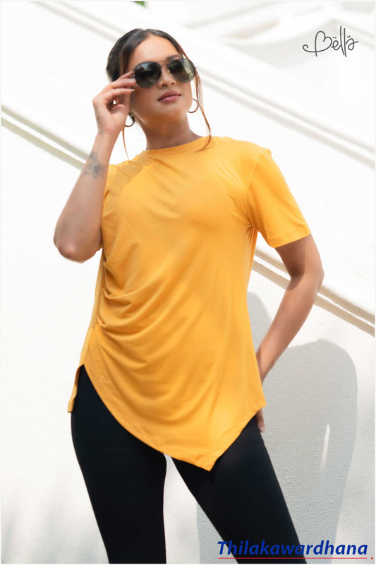 Tendenza Solid Ruched Asymmetrical Hem Tee