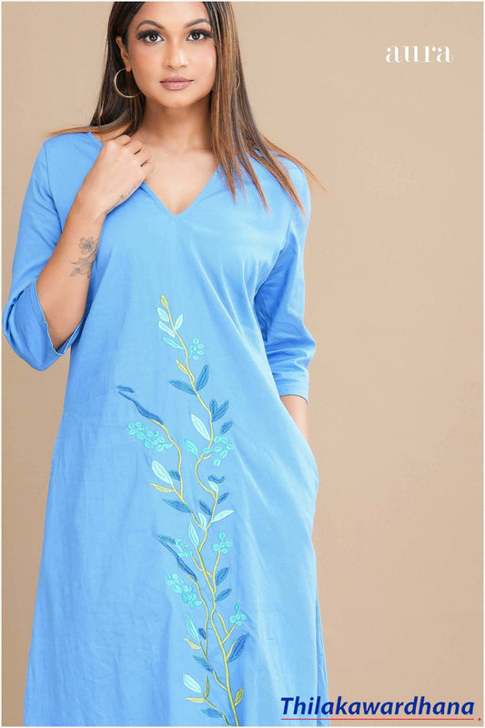 Aura Embroidered 3/4 Sleeve Maxi Dress