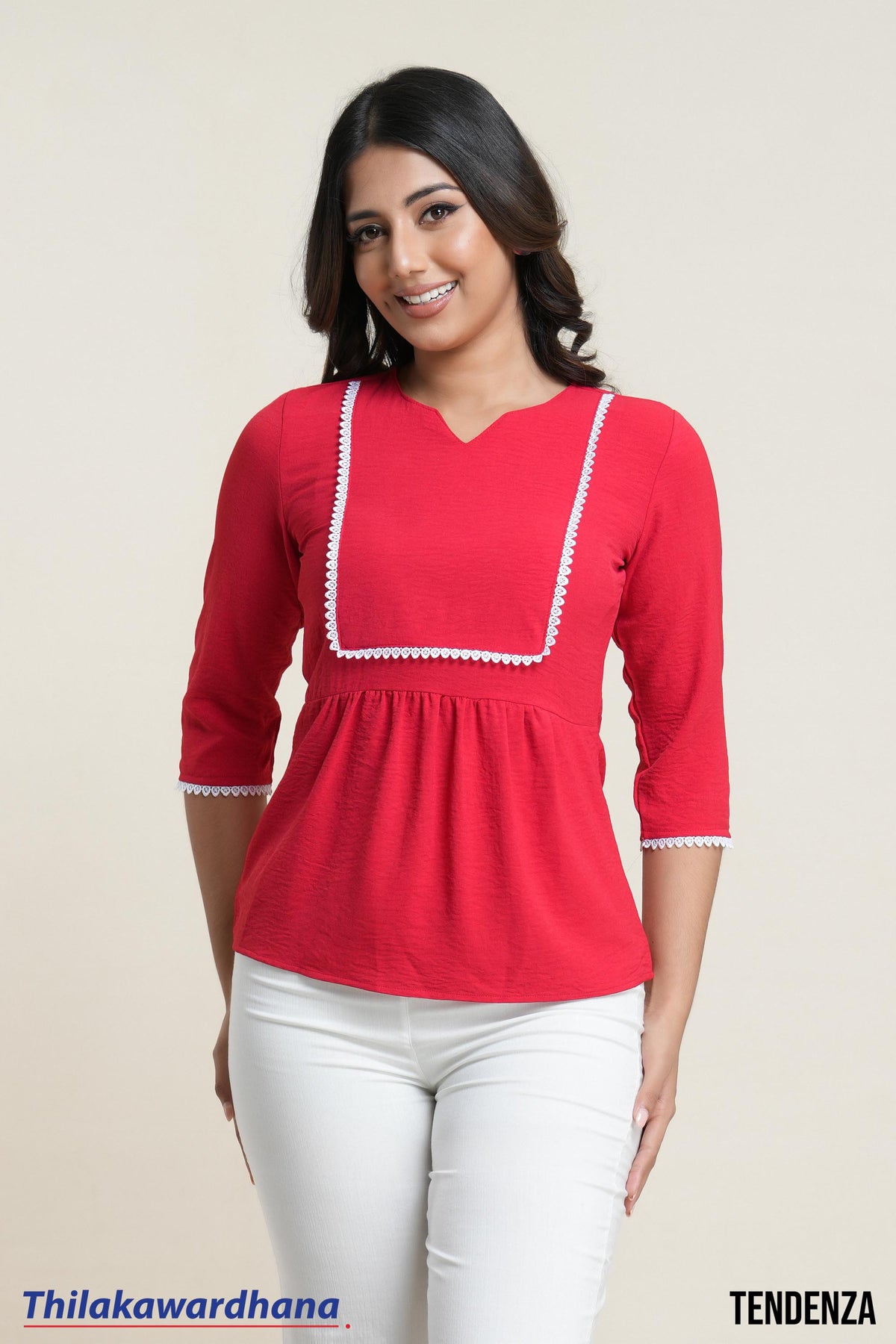 Tendenza Lace Detailed Top