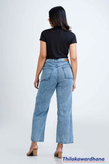 Light Washed Pocket Detailed Jean