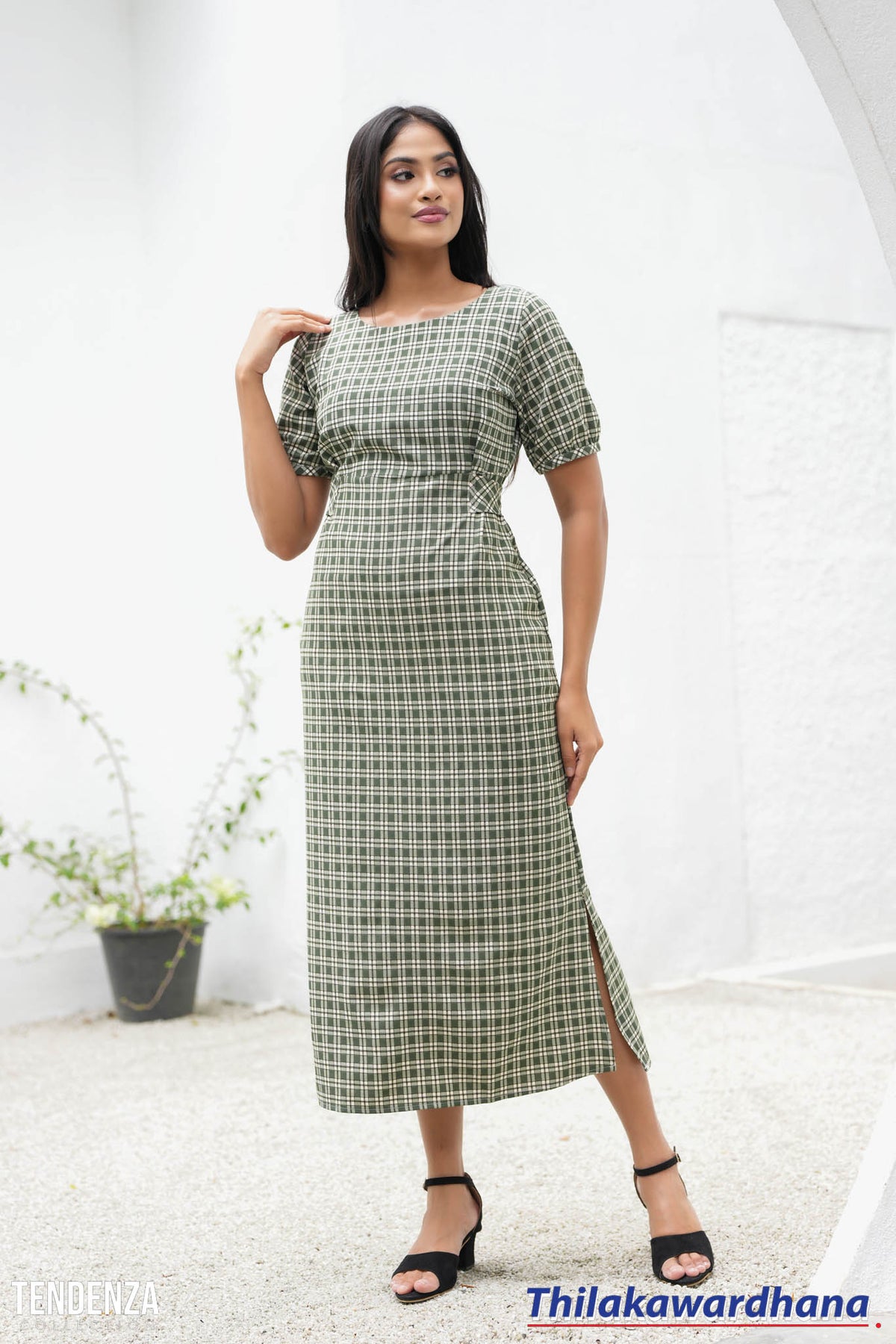 Tendenza Short Sleeve Belted Midi Dress