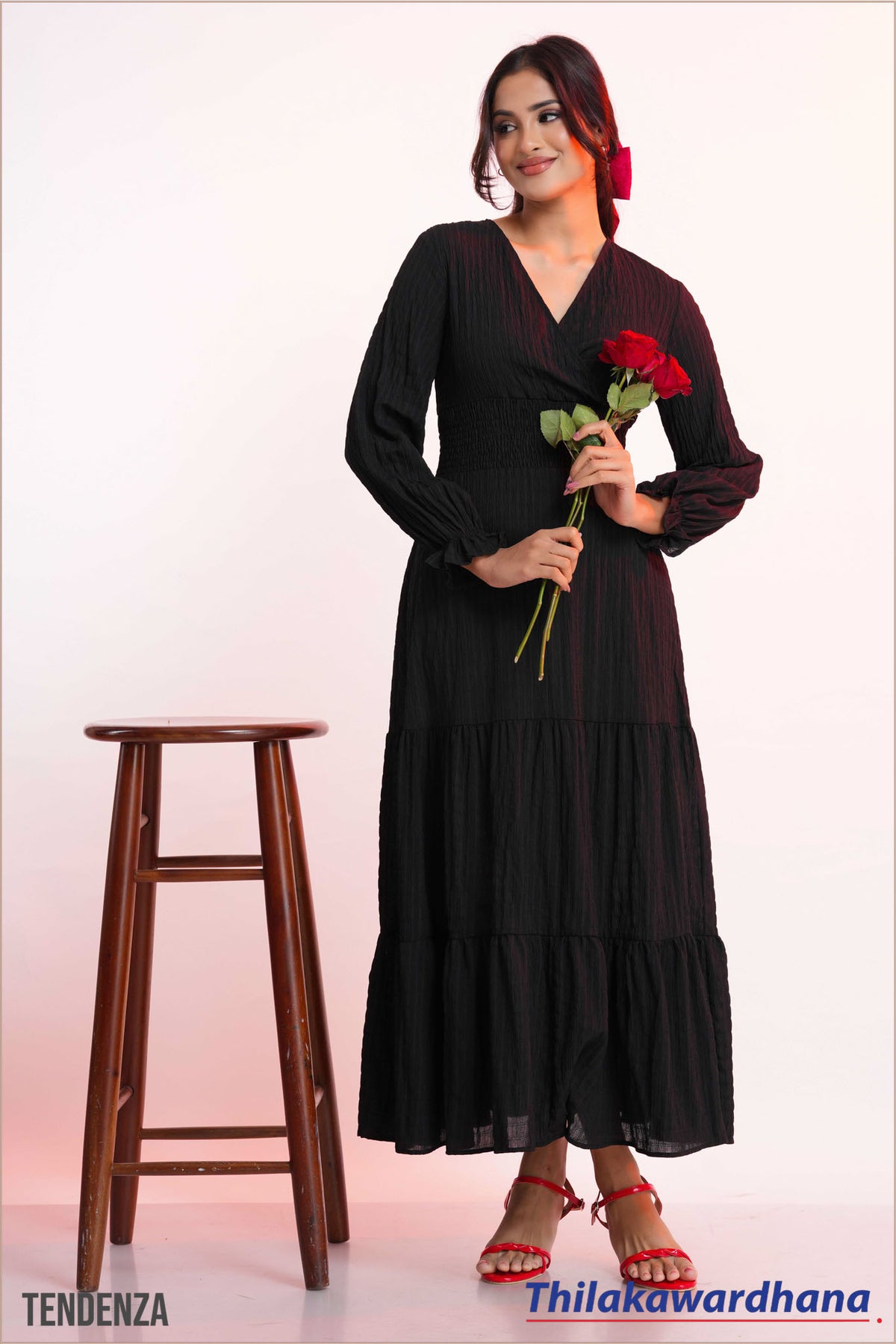 Tendenza Noir Charm Smocked Dress