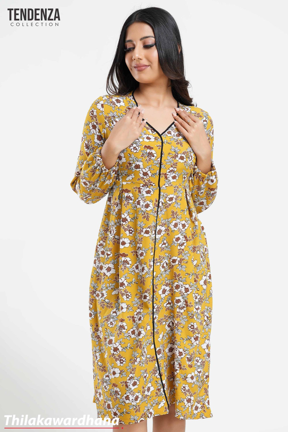 Tendenza Piping Detailed Long Sleeve Printed Dress