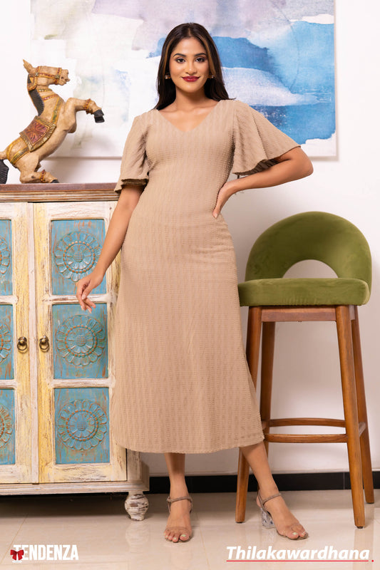 Tendenza V Neck Flared Sleeve Midi Dress